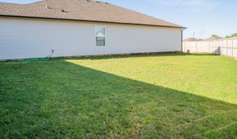 3015 Brooke Rd, Chickasha, OK 73018