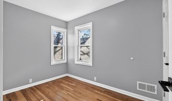 854 KENNEDY Blvd, Bayonne, NJ 07002