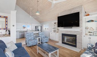 107 Ocean Ridge Dr, Atlantic Beach, NC 28512