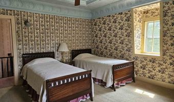 31 Franklin St, Brandon, VT 05733