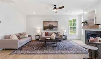 325 Oak Meadow Ln, Angier, NC 27501
