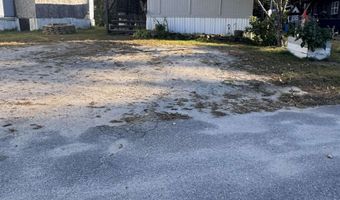 90 Sunset Cir, Campton, NH 03223