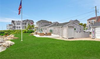 10 Calef Ave, Narragansett, RI 02882