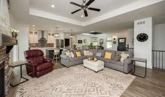 4701 NW 98th Ave, Polk City, IA 50226