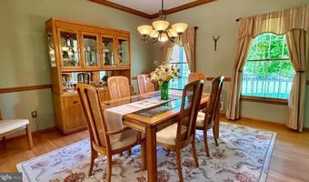26 POLING FARM Ct, Belle Mead, NJ 08502