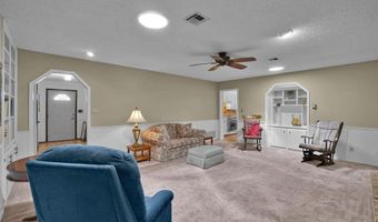 801 Cambridge Dr, Altus, OK 73521
