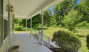 50 Hoskins Rd, Bloomfield, CT 06002
