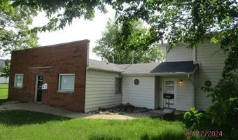 2332 EASTERN Ave, Davenport, IA 52803