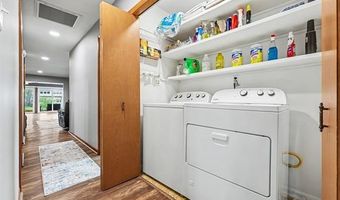 2037 W Park Dr, Algonac, MI 48001