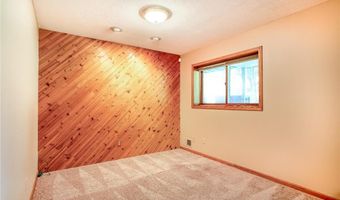 8567 Xenium Ln N, Maple Grove, MN 55369