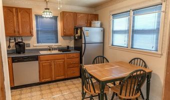 45 Howard St, Austin, IN 47102