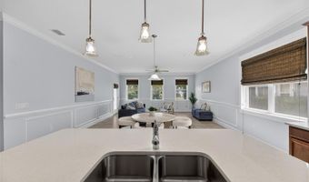 7328 MILESTONE Dr, Apollo Beach, FL 33572