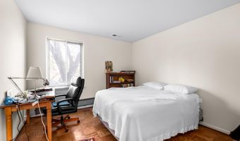 103 CROSS KEYS Rd R103d2, Baltimore, MD 21210