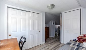 24 Columbus Blvd, Cranston, RI 02910
