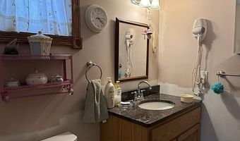 135 N Petrick St, Appleton, MN 56208