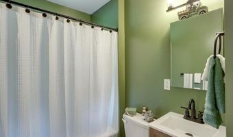 1026 W BROWNING Rd, Bellmawr, NJ 08031