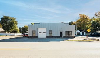 115 S Main St, Advance, IN 46102