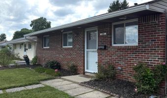 890 Bruckner Rd, Columbus, OH 43207