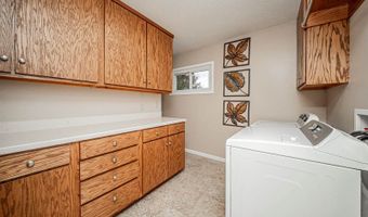 2397 Fair Rd, Abilene, KS 67410