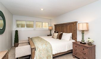 2201 Timberland Rd, Ames, IA 50014
