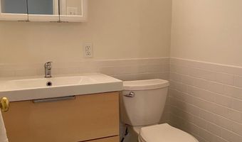 8316 TOBIN Rd 13, Annandale, VA 22003