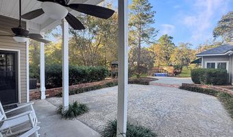 1715 Douglas Dr, Bainbridge, GA 39819