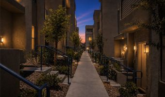 1193 Blossom Point St, Las Vegas, NV 89135