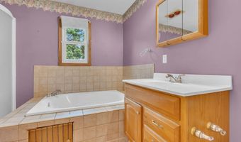 317 Beachwood Blvd, Beachwood, NJ 08722