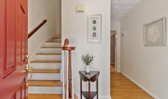 8 Whitney Ln, Boxborough, MA 01719