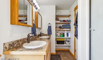 418 May Ln, Belgrade, MT 59714