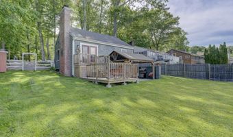 46 Ashford Lake Dr, Ashford, CT 06278