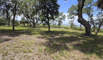 7 Turnstone Dr N, Beaufort, SC 29907