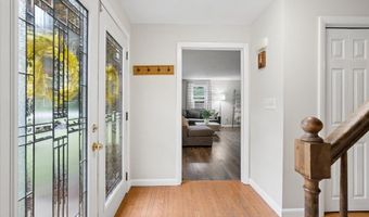 21 Nathaniel Dr, Amherst, NH 03031