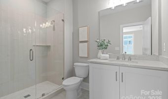 6910 Providence Ln W, Charlotte, NC 28226