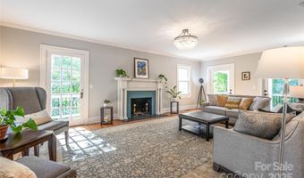 55 Edgemont Rd, Asheville, NC 28801