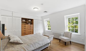 4421 VOLTA Pl NW, Washington, DC 20007