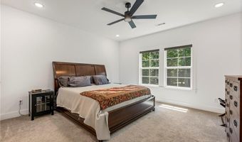 6 Shetland Dr, Bella Vista, AR 72715