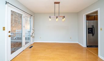 15 Quarry Village Rd 15, Cheshire, CT 06410