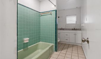 208 LAKE DALE Dr, Auburndale, FL 33823