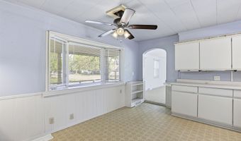 521 E CALUMET St, Appleton, WI 54915