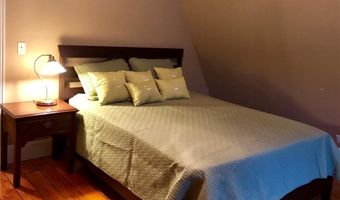 17 Lincoln St, Newport, RI 02840