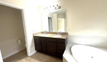 25795 CLAIRMONT MANOR Sq, Aldie, VA 20105