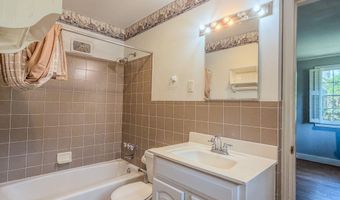 711 Oberlin Rd, Augusta, GA 30909