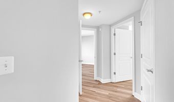 2451 MIDTOWN Ave 714, Alexandria, VA 22303