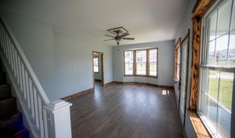 504 W 6th St, Bicknell, IN 47512
