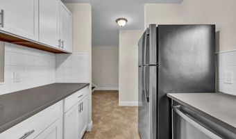 113 Park Ave 20, Danbury, CT 06810