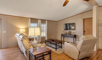 1027 Anne Dr, Arnaudville, LA 70512