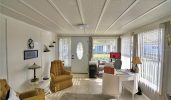 123 HOLIDAY Ln, Auburndale, FL 33823