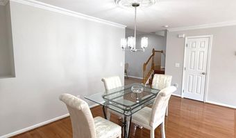 5287 BALLYCASTLE Cir, Alexandria, VA 22315