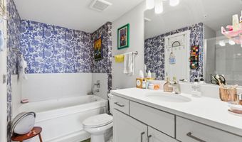 50 FLORIDA Ave NE 819, Washington, DC 20002